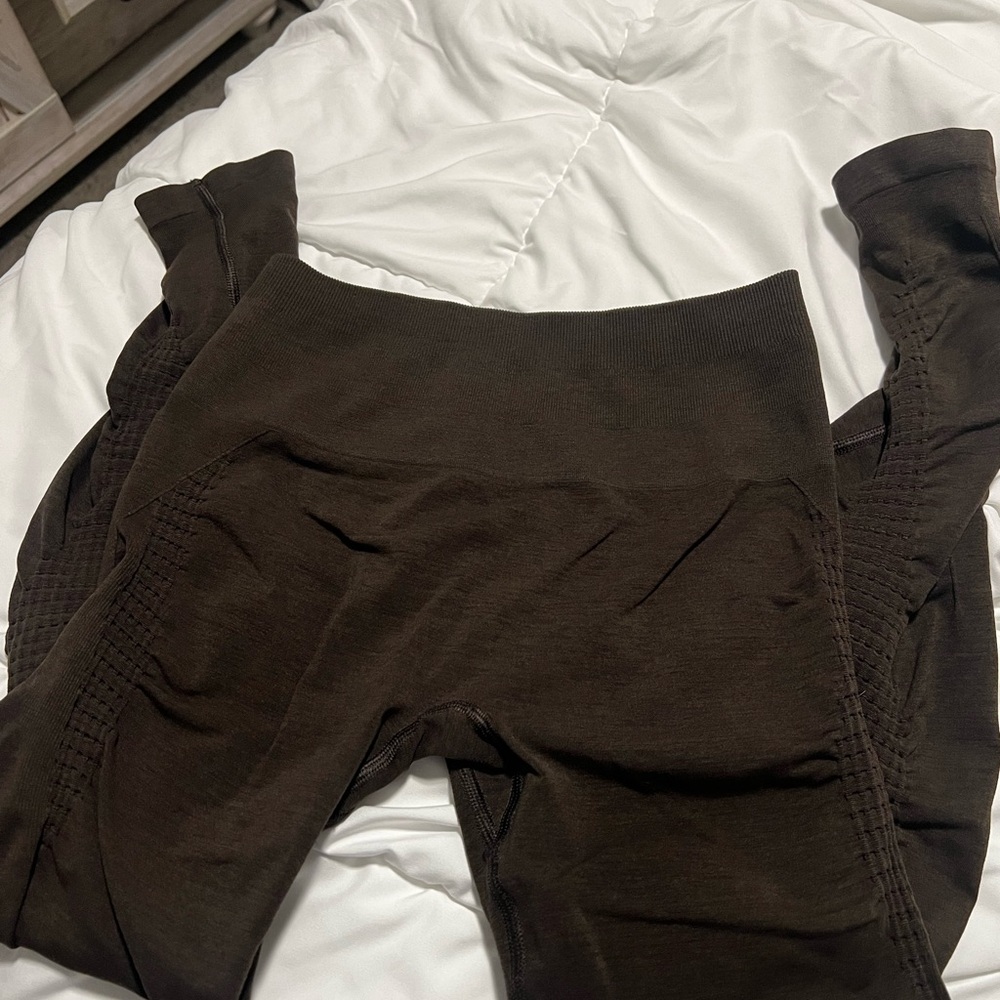 Amplify Contour Cashmere Legging